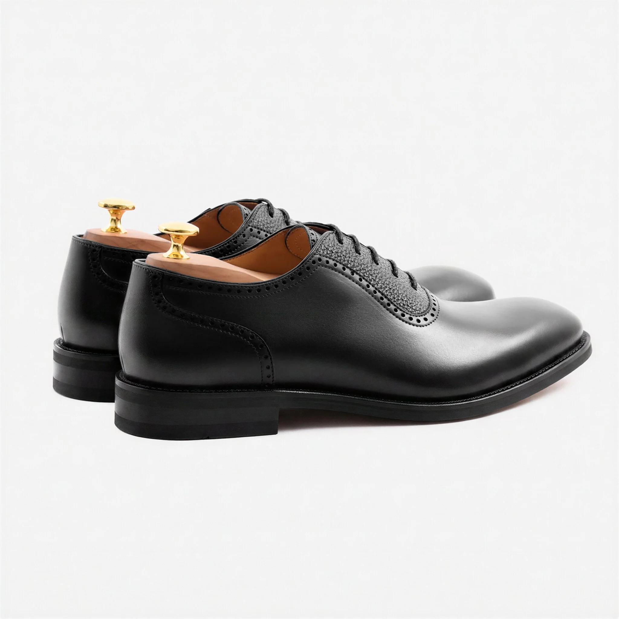 Costa Adelaide Oxfords - Men's - Image 33