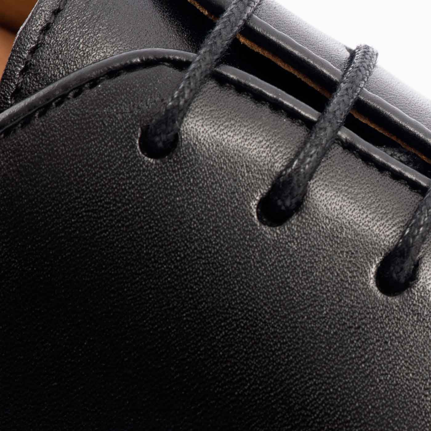 Valencia Wholecuts - Men's - Image 35